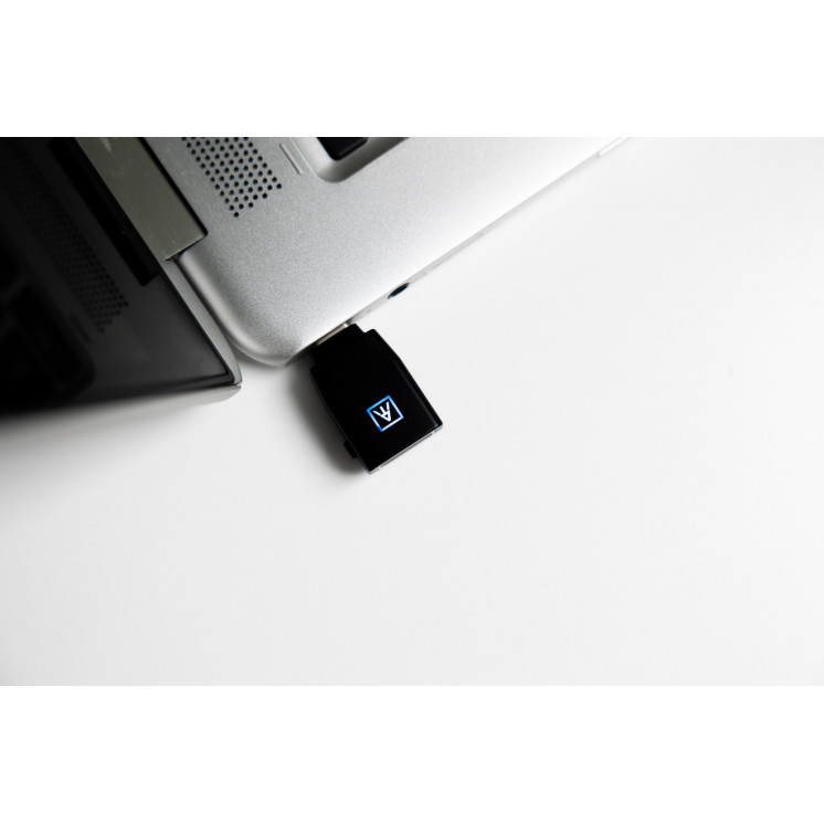 AuthenTrend Biometrický klíč ATKey.Pro USB A